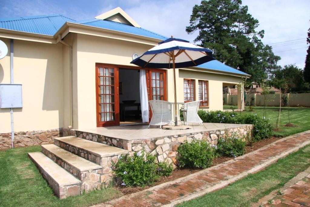 The Rose Cottage B&B Dullstroom Exteriör bild